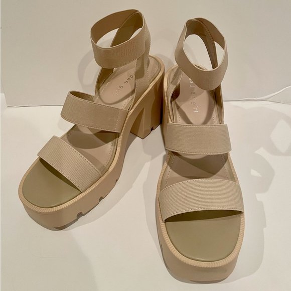 Madden Girl Templee Heels Size 9 in Sand Fab - Never Worn - Picture 3 of 3